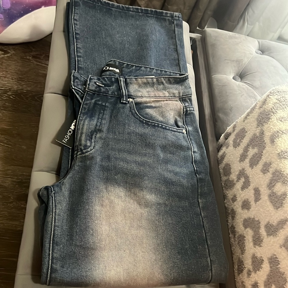 Someone’s delight baggy jeans